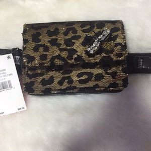 New betsey Johnson leopard belt bag